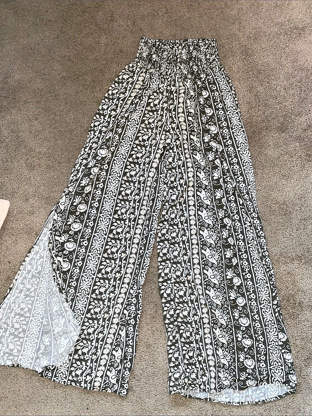 Green & White Floral Wide Leg Pants